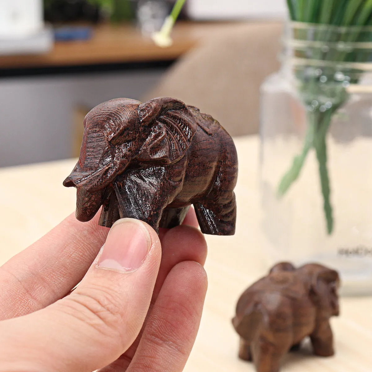 1 Pair Natural Agarwood Elephant Wood Carving Wood Crafts Retro Decoration Craft Creative Gifts Home Office Desktop Furnish