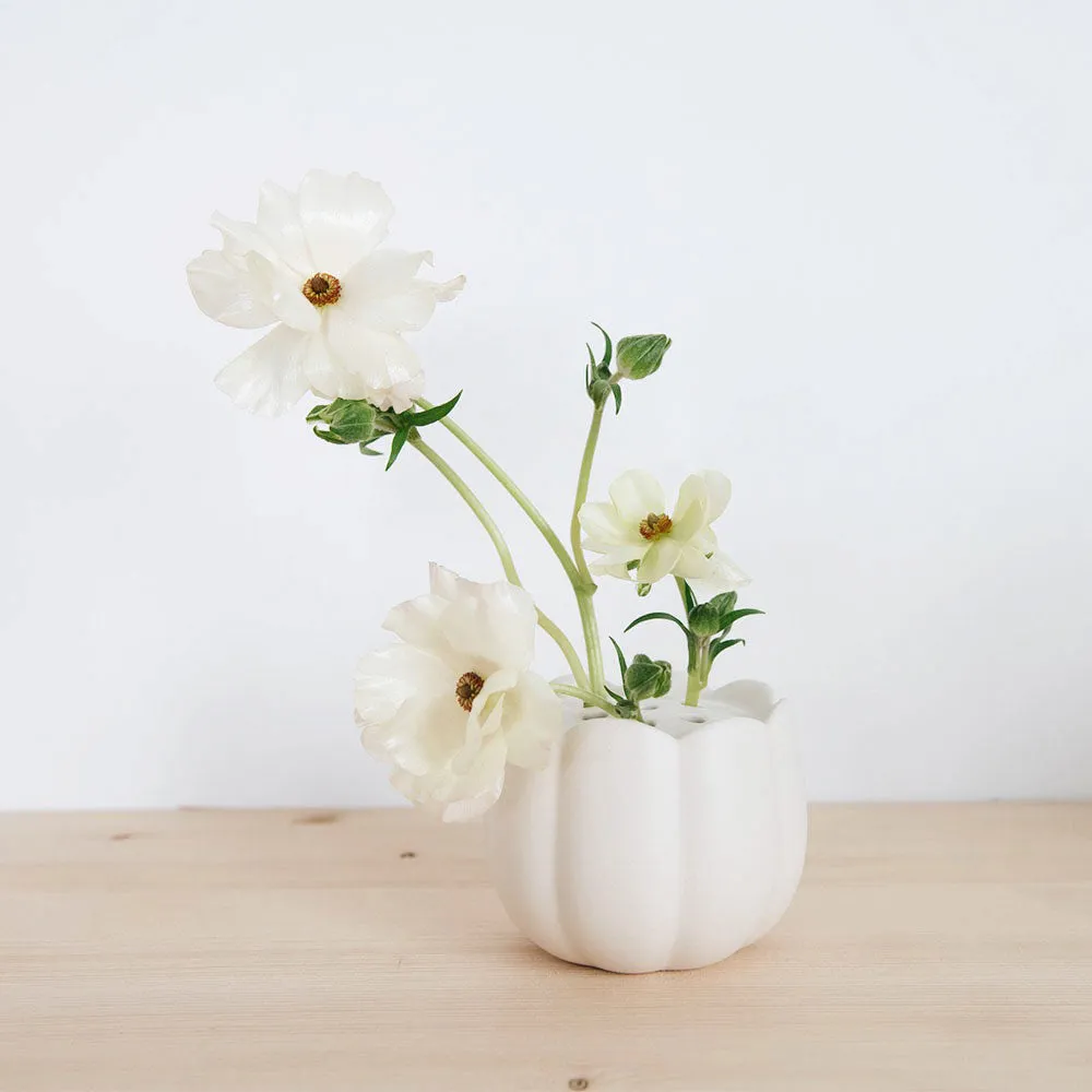 Ceramic Blooming Flower Frog