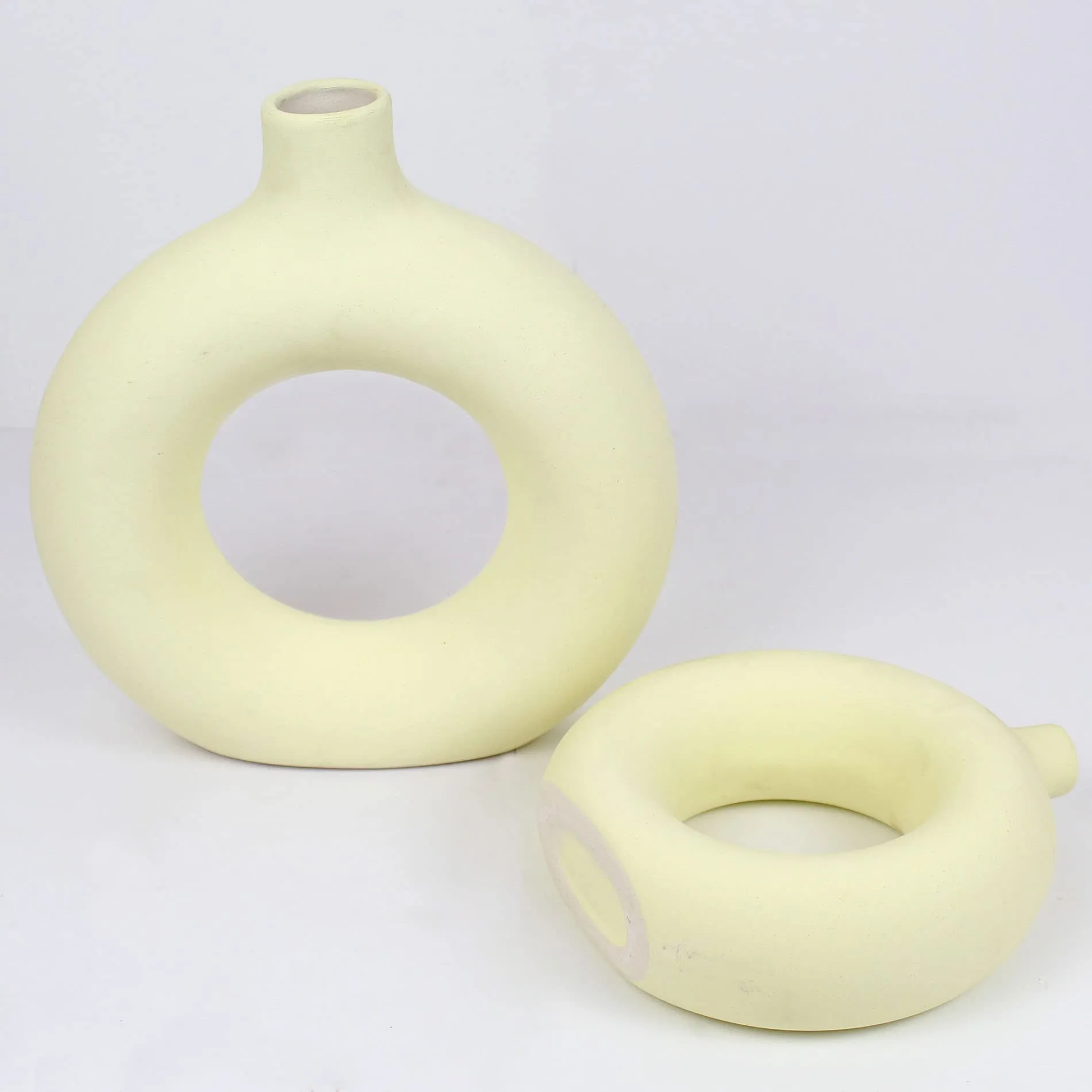 TIED RIBBONS Decorative Donut Ceramic Vase Set of 2 for Pampas Grass Flower Plants Home Decor Living Room Bedroom Bathroom Table Round Shaped Vases Decoration Items (Light Yellow, 8.5 & 6 Inch)